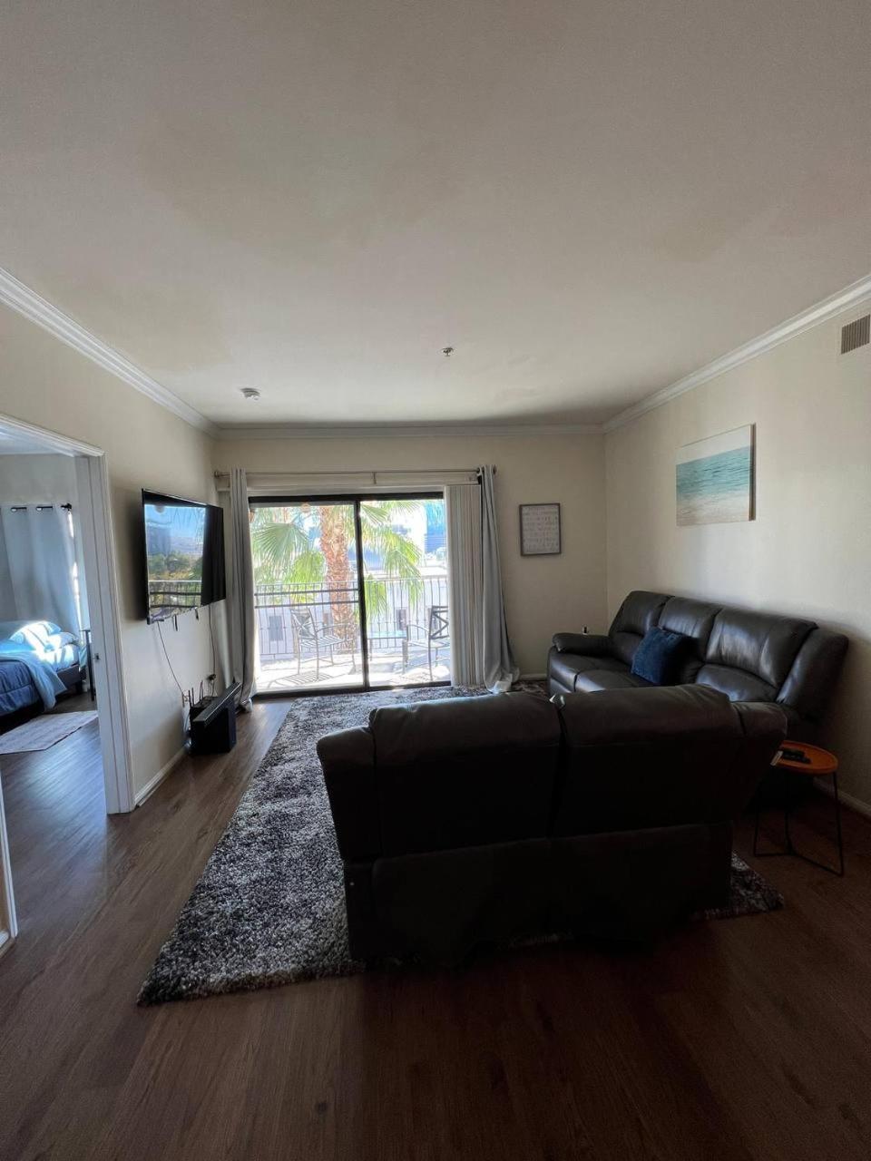 Socal Lux On Miramar Aparthotel Los Angeles Exterior photo